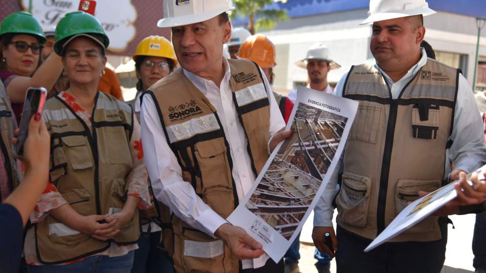 Recorrido de Supervisión del Mercado Municipal No. 1 de Hermosillo, con el Gobernador de Sonora, Alfonso Durazo